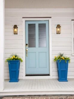 Fairfield Self-Watering Tall Patio Planters, 28” -Outdoor Garden Store 39 342 081 tif