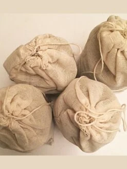 Malibu Compost Tea For Houseplants -Outdoor Garden Store 3 4 crop 8600163 03V