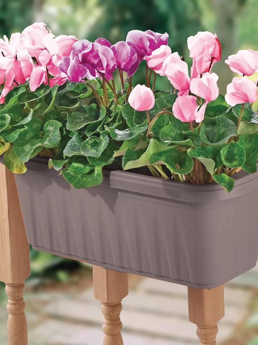 Adjustable Self-Watering Railing Planter, 24" 6 Adjustable Self-Watering Railing Planter, 24" - Image 4