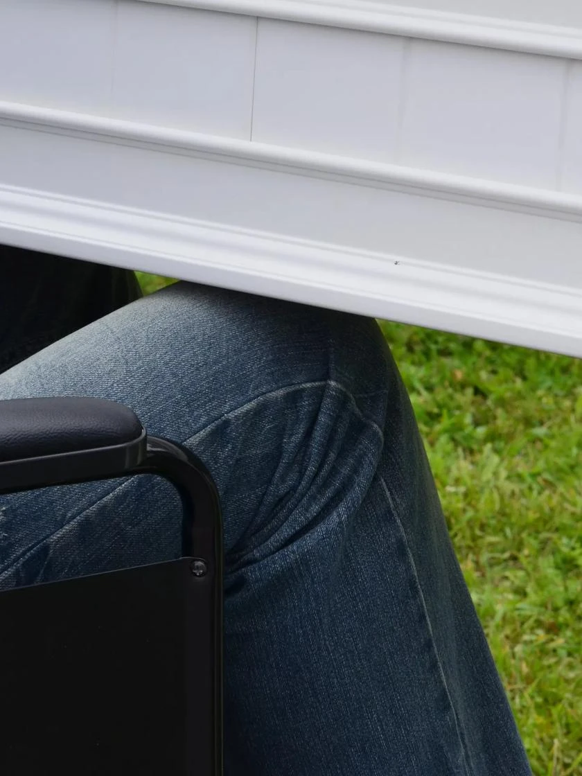 Liberty Accessible Vinyl Elevated Raised Garden 5 Liberty Accessible Vinyl Elevated Raised Garden - Image 3