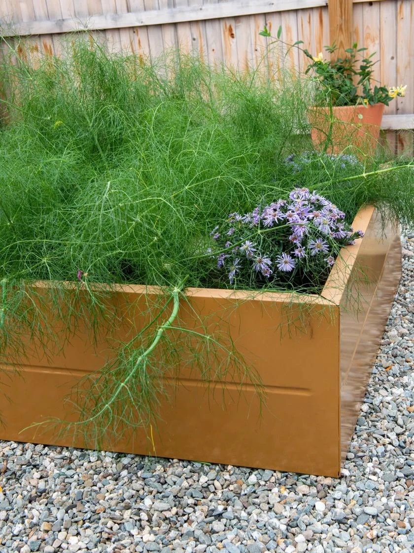 Somerset Metal Raised Beds, As Is 7 Somerset Metal Raised Beds, As Is - Image 6