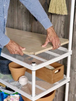 MeshWorks © Potting Bench 18 MeshWorks © Potting Bench -Outdoor Garden Store 8613015 06v